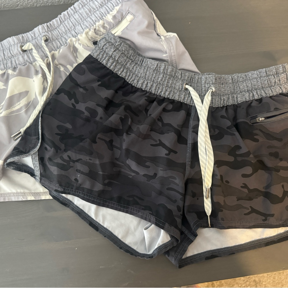 Lot of 2 Vuori Clementine Shorts Gray Floral Print and Black Camo